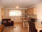 8 Rockfield Park