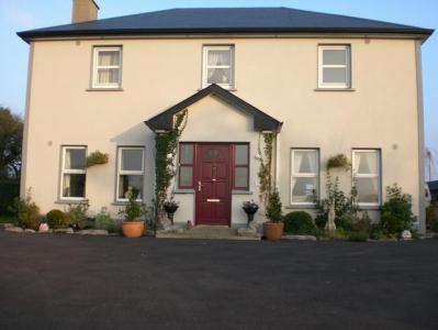 Treenkeel period property