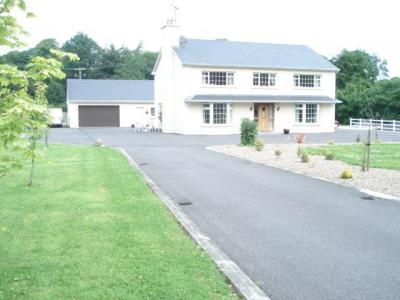 Connollys Bridge House