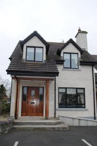5 Grove Mount